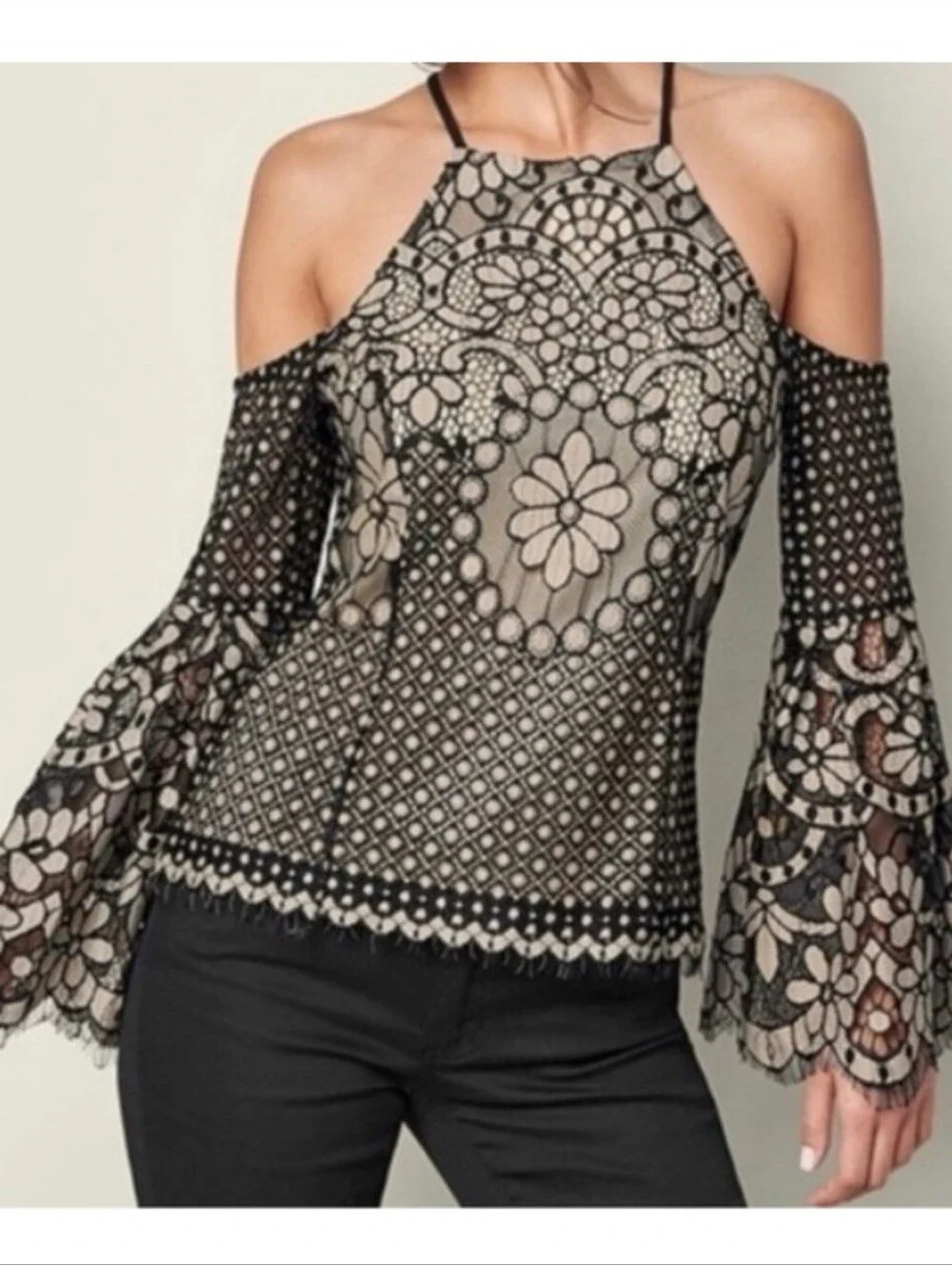 VENUS Black Lace Cold Shoulder Top Size 6 Off-Shoulder Nude Black Lace Medium